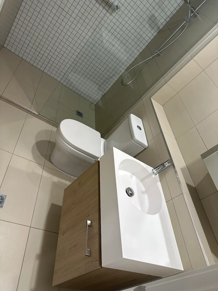 Bathroom Detail Clean - Prestige Bond Cleaning